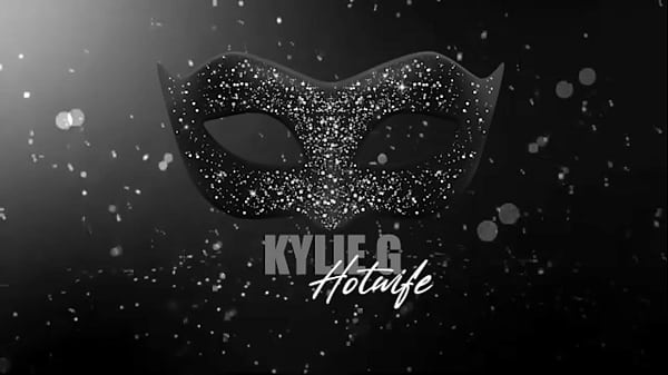 Dei meu cu pra dois roludos de verdade, meu corno ficou assistindo tudo.