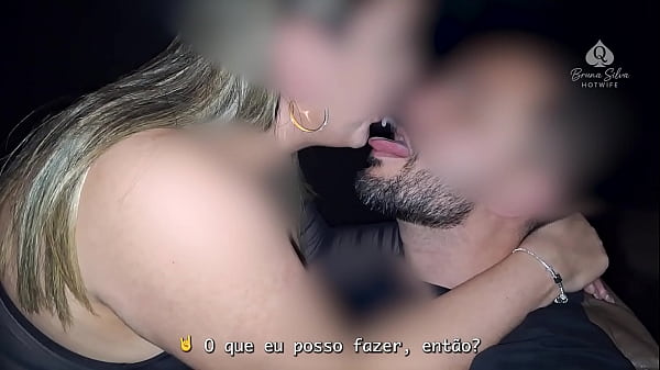 Mamei o macho em público, fui levada para cabine, gozou na minha boca, dividi com o corno – parte 3.